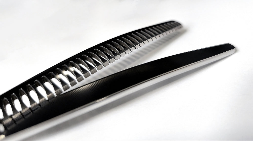 Zora Pet Grooming Curved Blender Shear - Model A-7533C