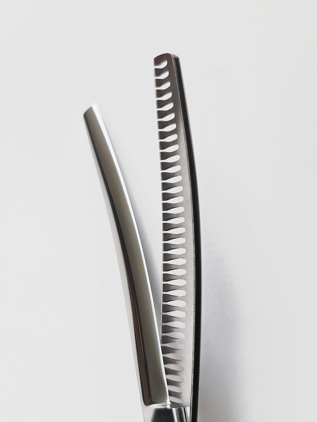 Zora Pet Grooming Curved Blender Shear - Model A-7533C