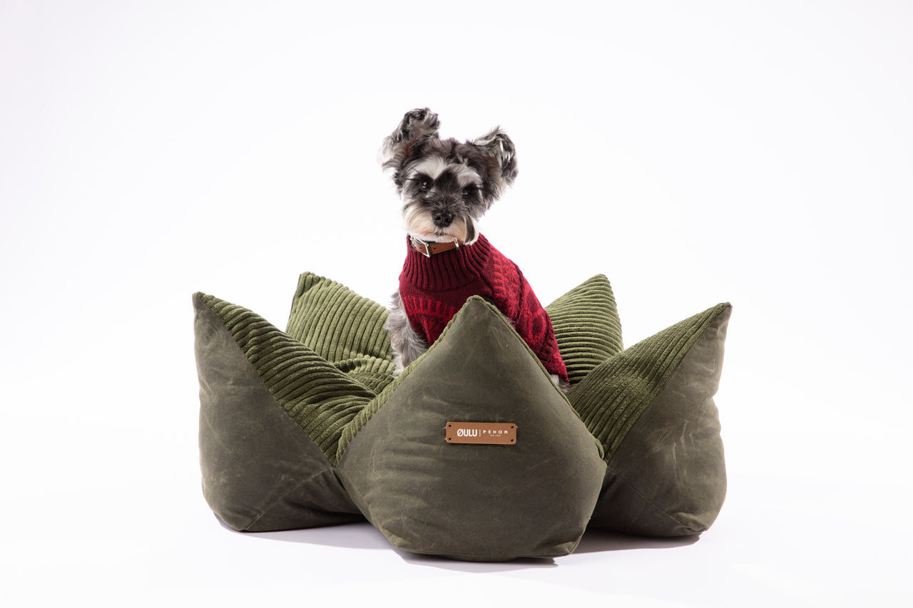 OULU X PEHOM - CUDDLE PET PILLOW BED- Navy Blue / Olive Green / Canyon Brown - FurryTails Haven