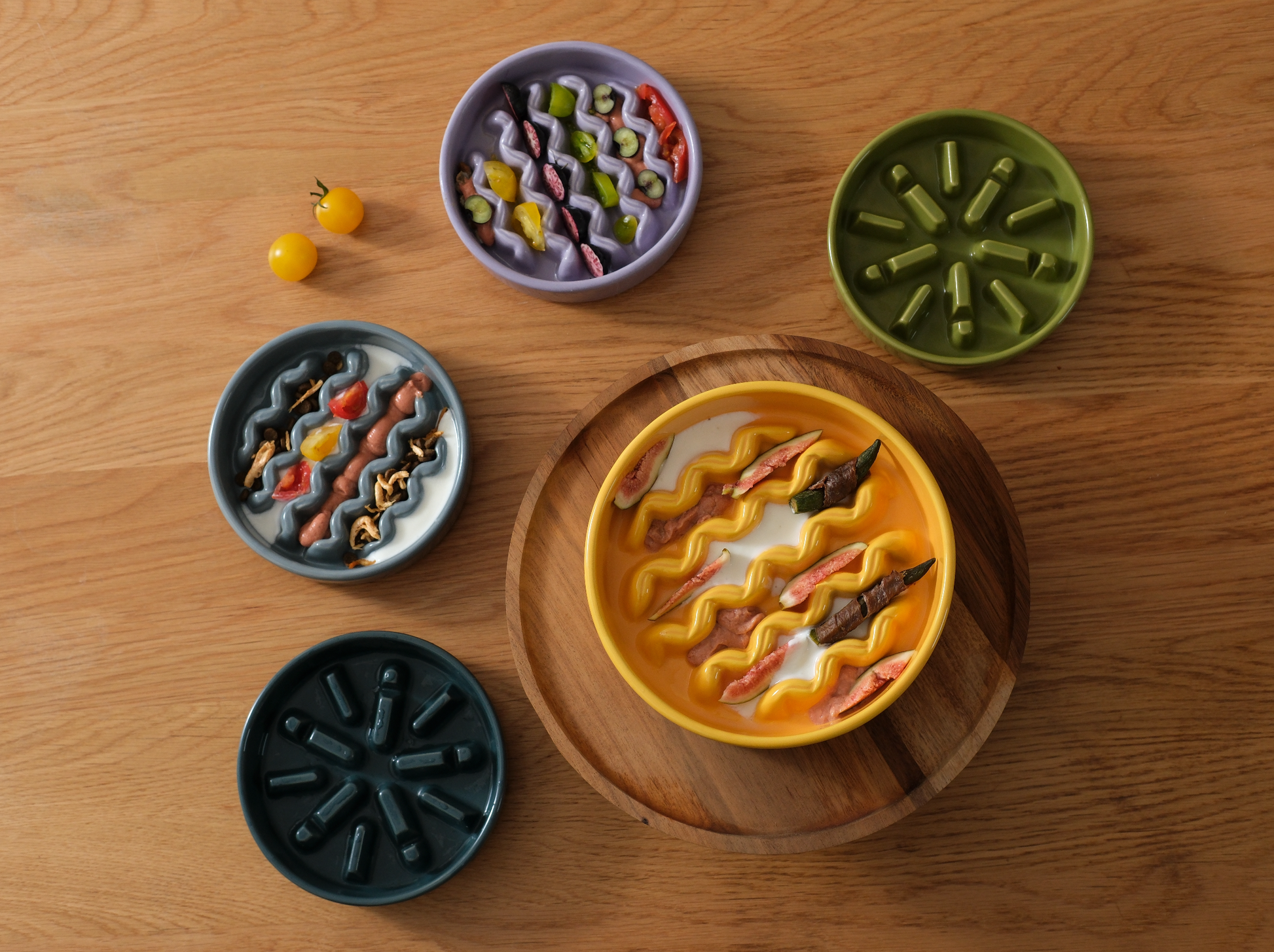 [Macaroni] Slow Feeder Dog Bowls - Yellow / Frozen Blue / Purple - FurryTails Haven